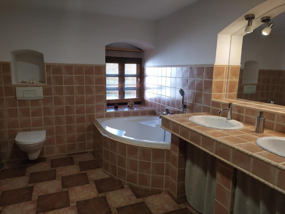 Forest Rustic Apartment Brdy Vesin Buitenkant foto